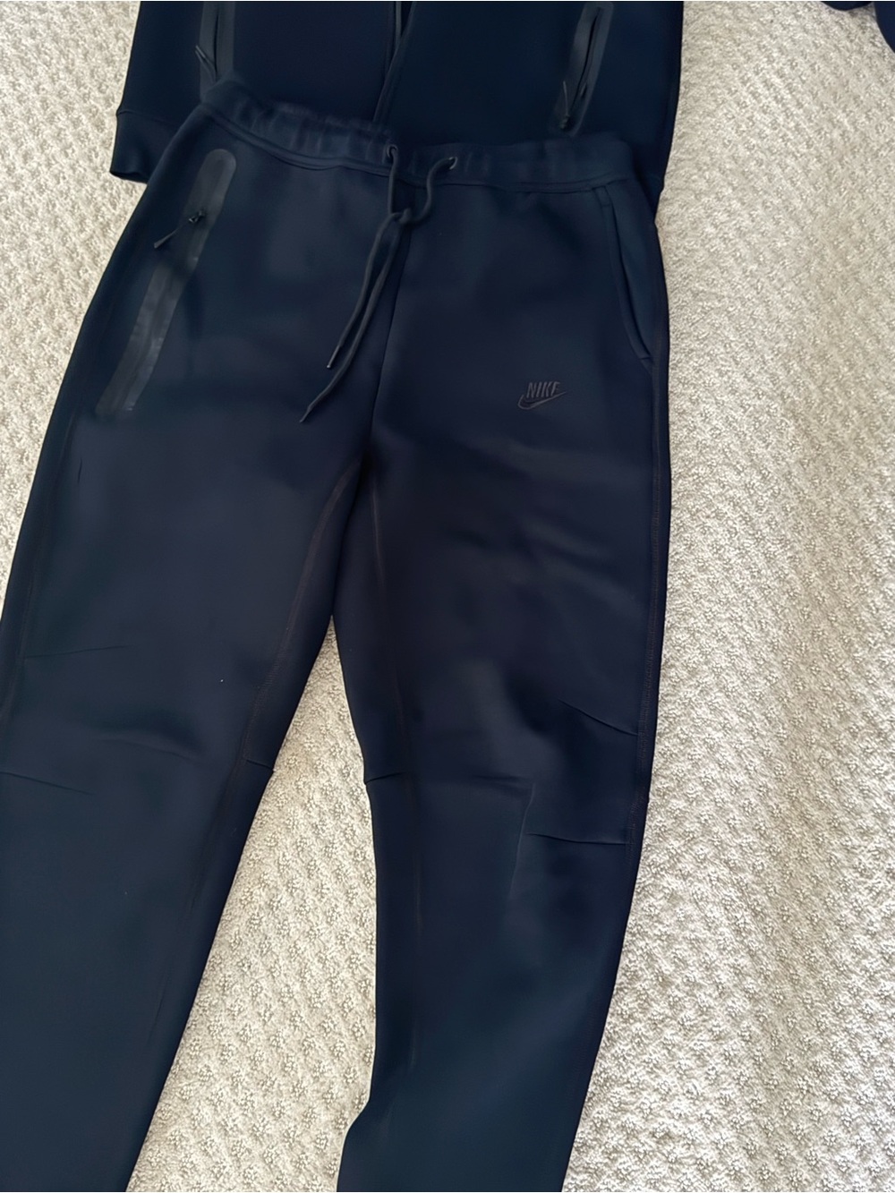 Nike Black Full-Zip Hooded Tech Jacket - Picture 6 of 7